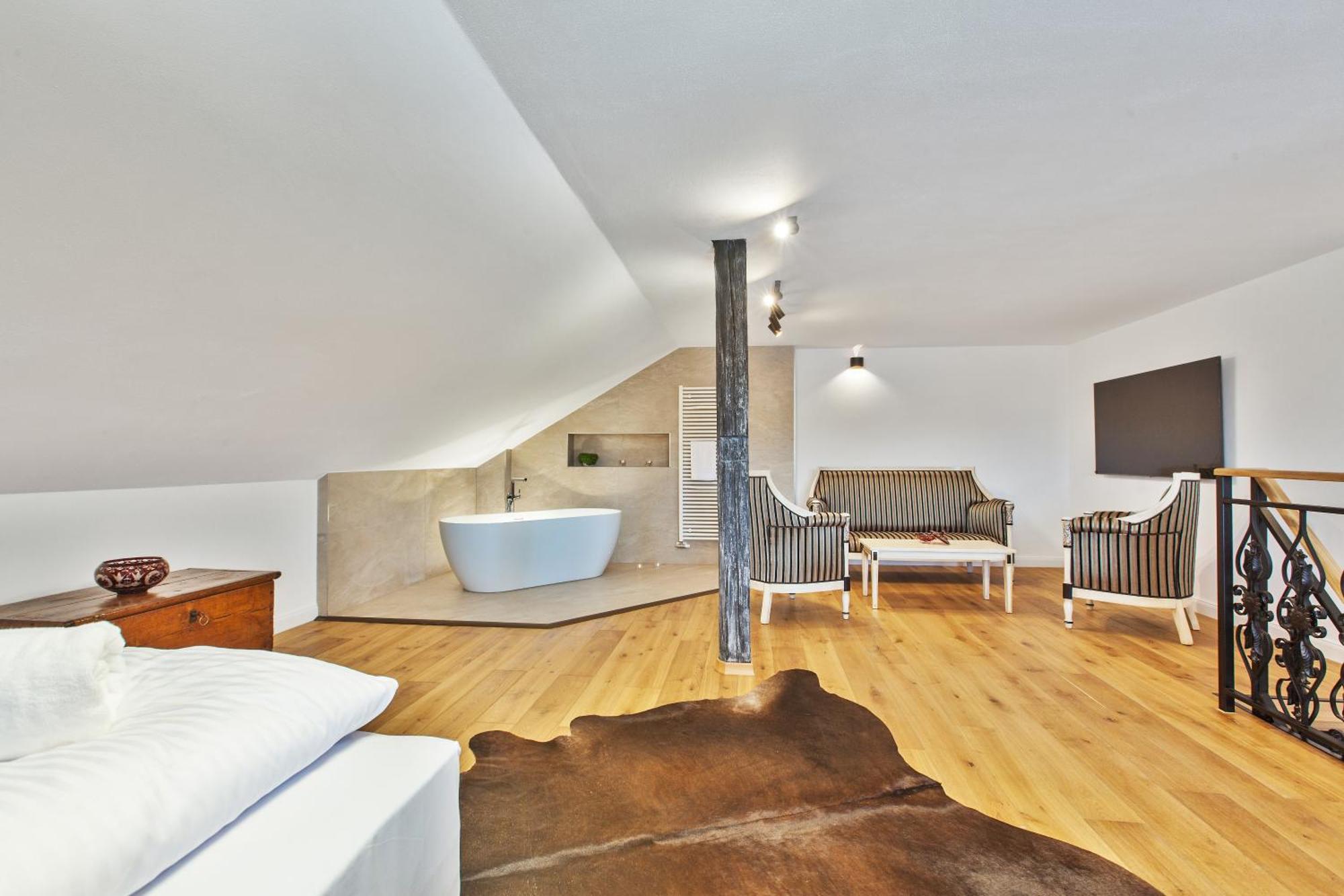 Brezno Central Apartments Buitenkant foto