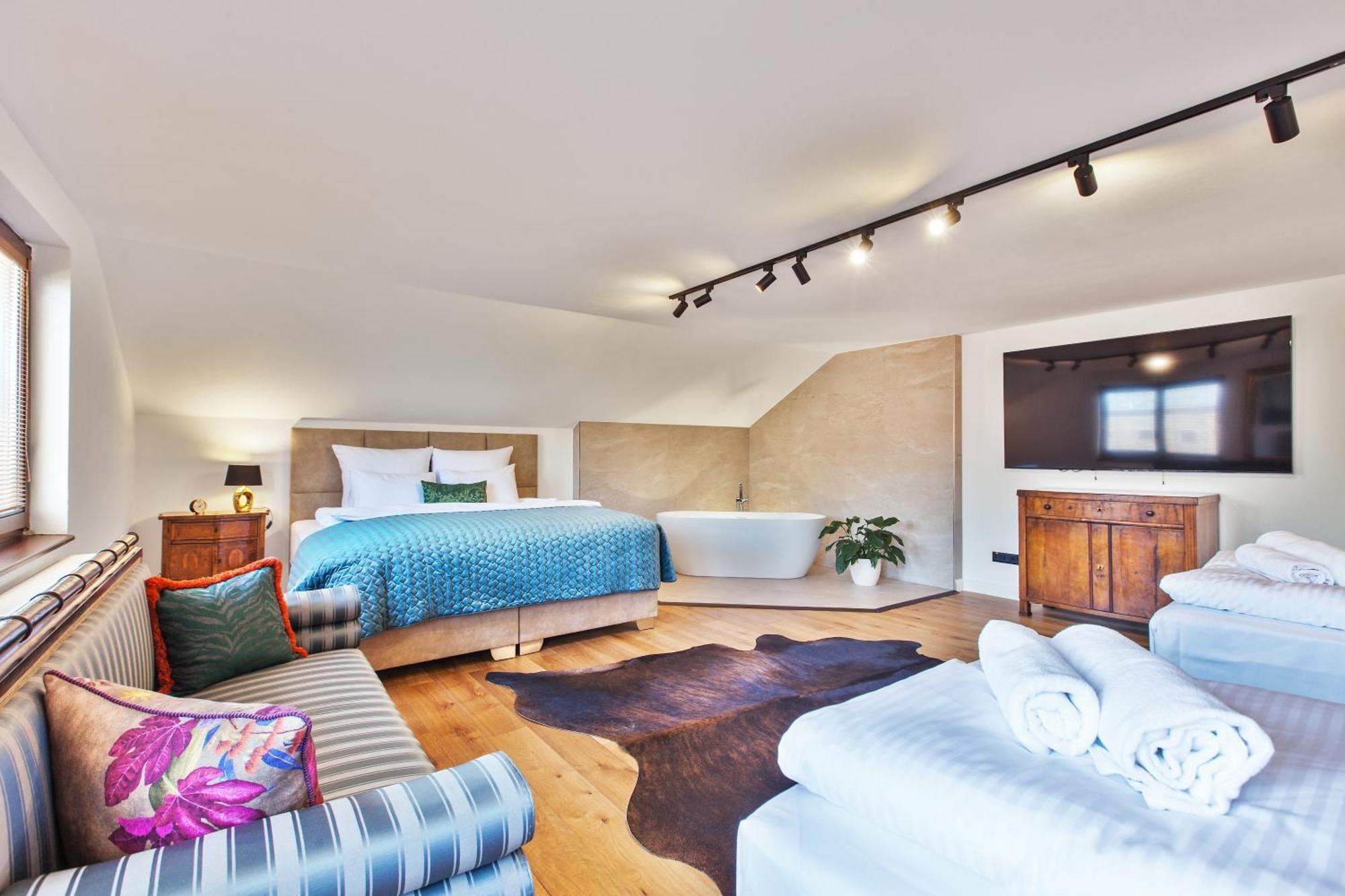 Brezno Central Apartments Buitenkant foto
